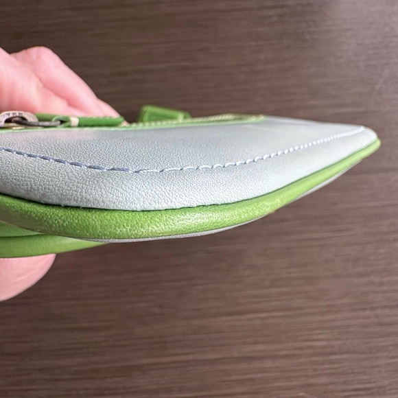 Coach Legacy Penny Foldover Kisslock Wristlet Vintage - Picture 17 of 17